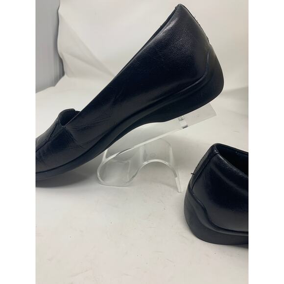 Aravon by New Balance Black Flat Loafers Narrow Womens 10 2A - Picture 4 of 8